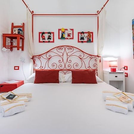 דירות קליארי Charming House Con Doccia Sensoriale E Cortile Interno - Centro Storico מראה חיצוני תמונה