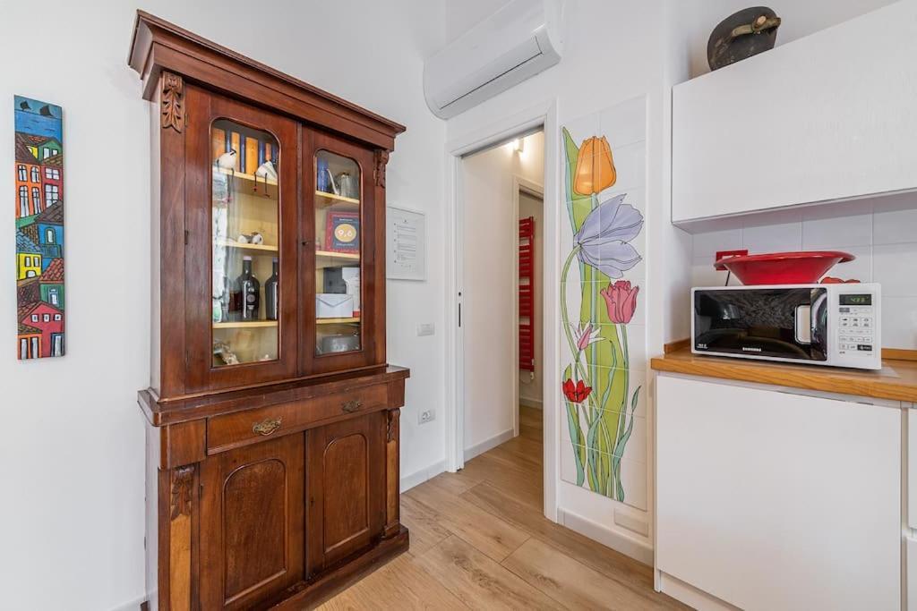 דירות קליארי Charming House Con Doccia Sensoriale E Cortile Interno - Centro Storico מראה חיצוני תמונה