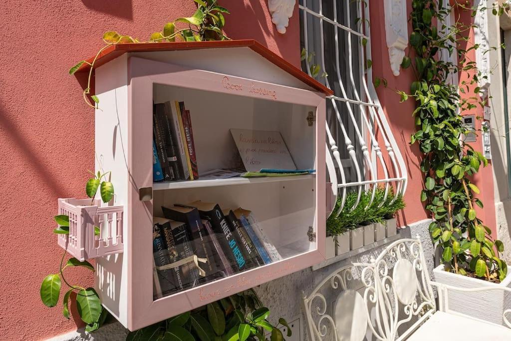 דירות קליארי Charming House Con Doccia Sensoriale E Cortile Interno - Centro Storico מראה חיצוני תמונה